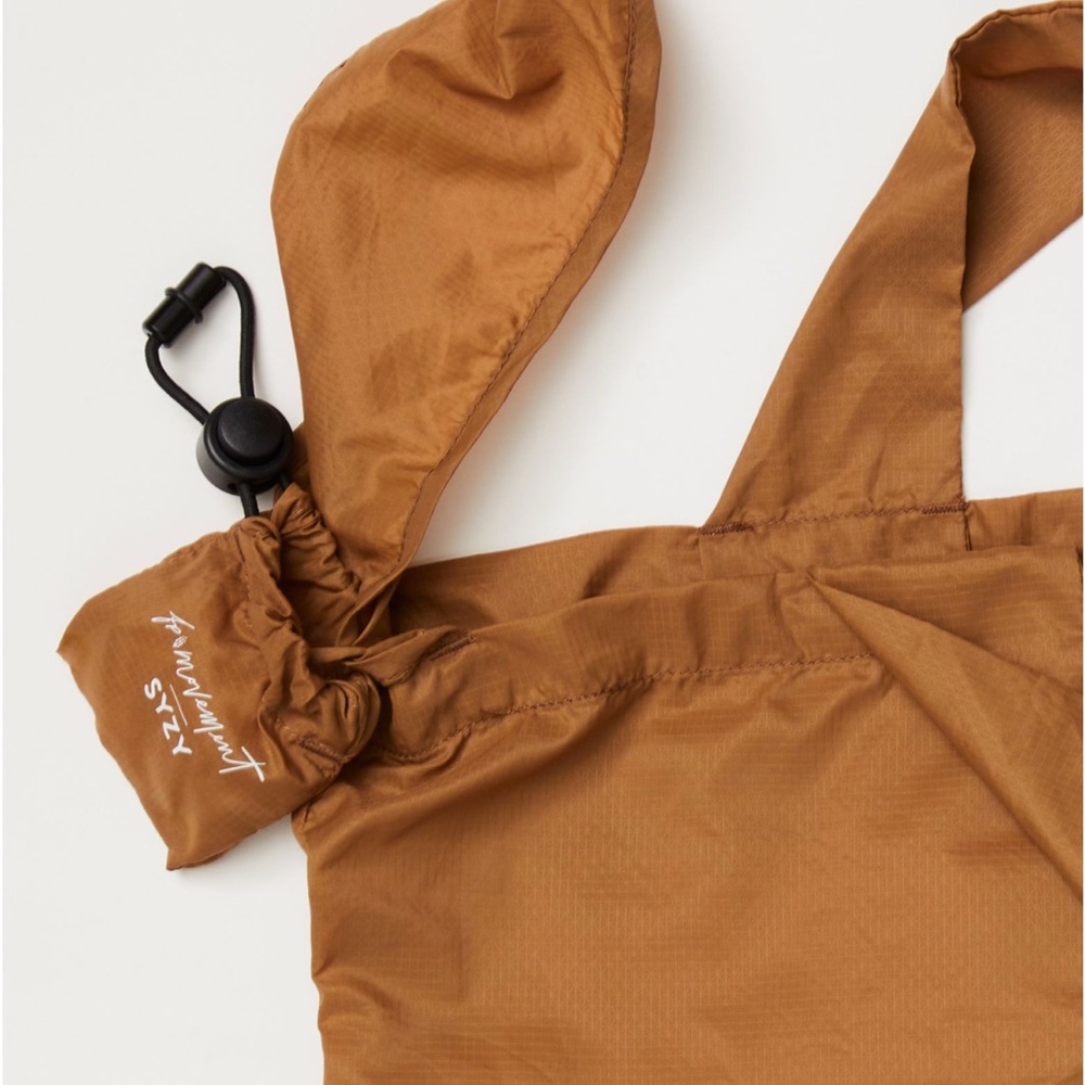 NWT Free People SyZy Compact Carryall in color Camel - Picture 3 of 4